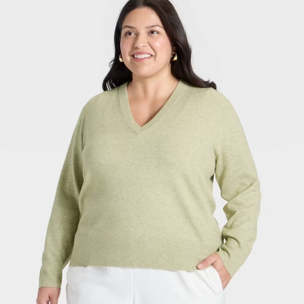 a new day Women's V-Neck‎ Sweater in Soft Green